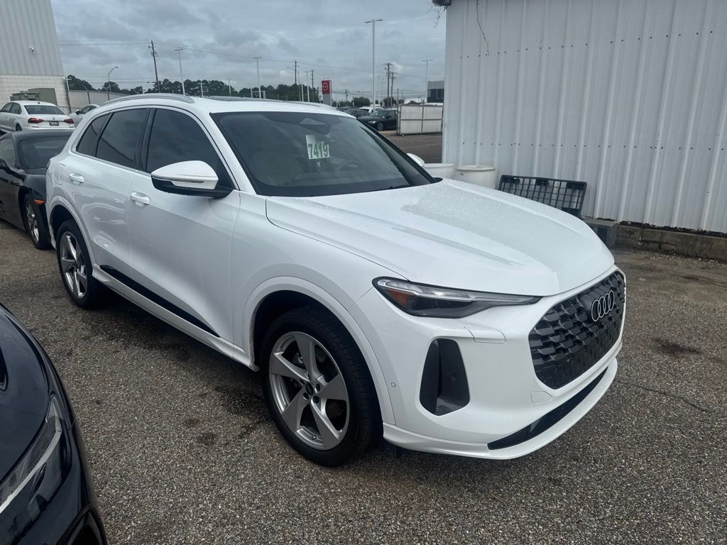 Used 2025 Audi Q5 2.0T Premium SUV