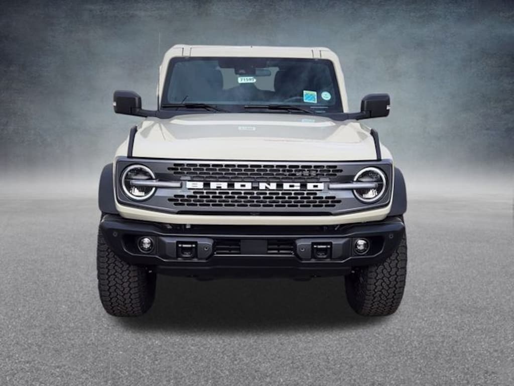 New 2025 Ford Bronco Badlands SUV