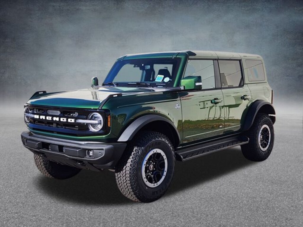 New 2025 Ford Bronco Outer Banks SUV