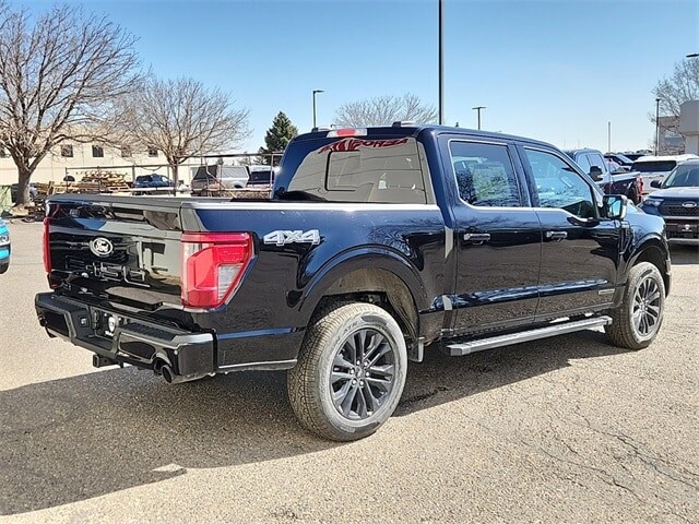 2025 Ford F-150 XLT photo 3
