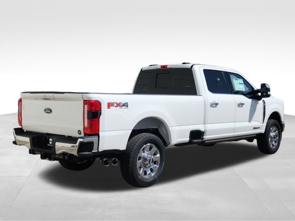 New 2025 Ford F-350SD Lariat Truck
