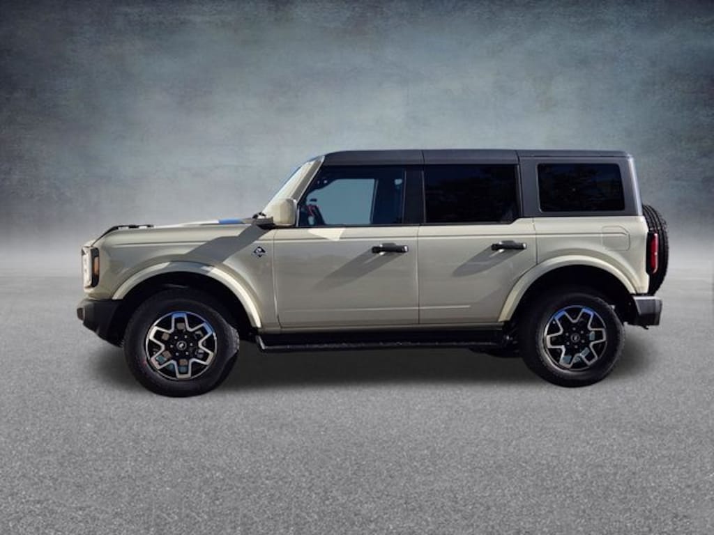 New 2026 Ford Bronco Outer Banks SUV