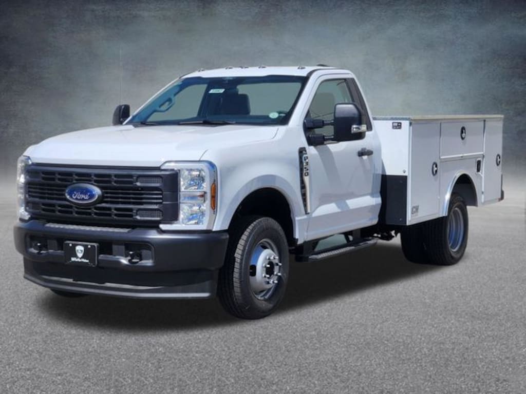 New 2026 Ford F-350SD XL Chassis