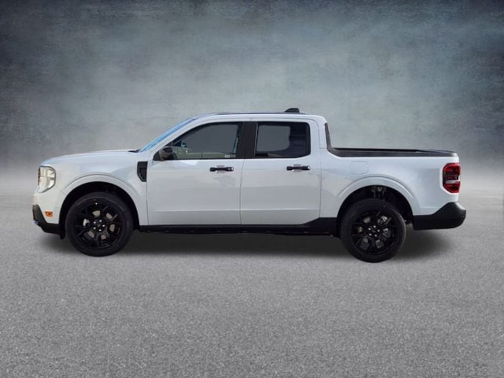 New 2025 Ford Maverick XLT Truck