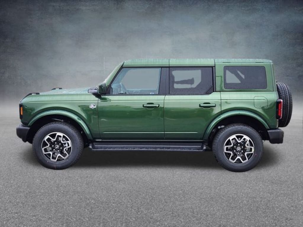 New 2025 Ford Bronco Outer Banks SUV