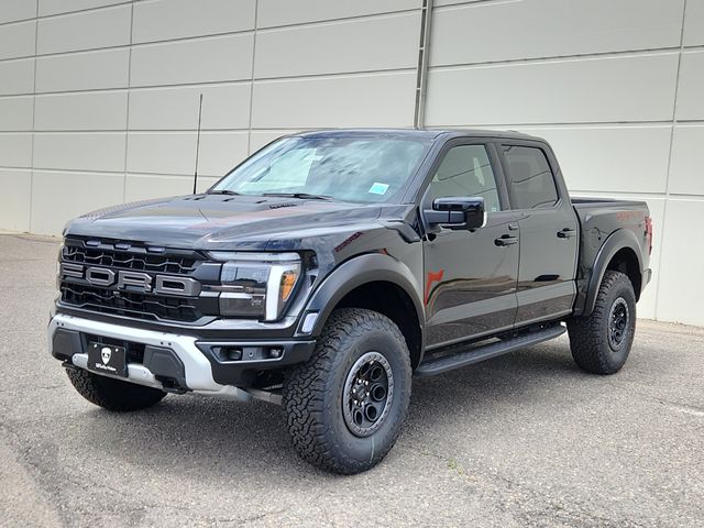 2025 Ford F-150 Raptor photo 3