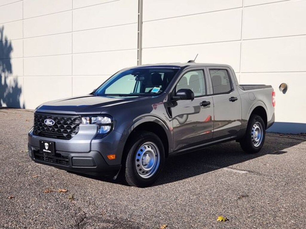 New 2025 Ford Maverick XL Truck