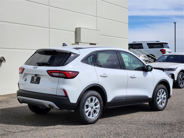 2025 Ford Escape Active photo 3