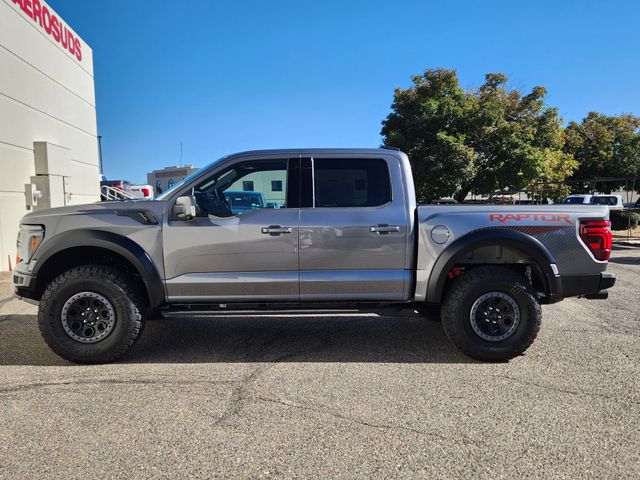 2025 Ford F-150 Raptor photo 4