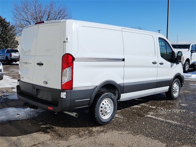 2024 Ford Transit photo 3