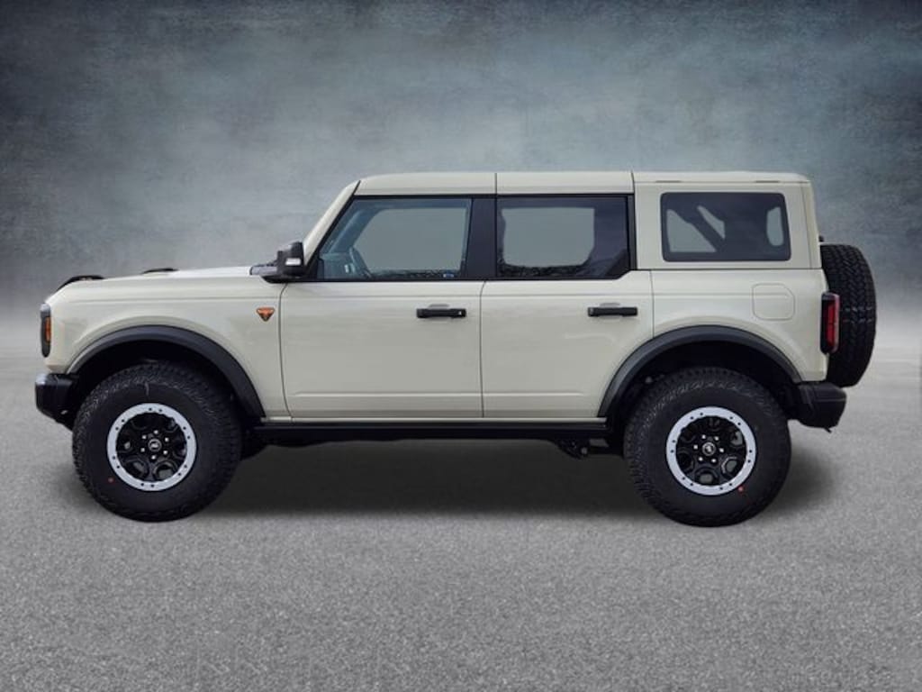New 2025 Ford Bronco Badlands SUV