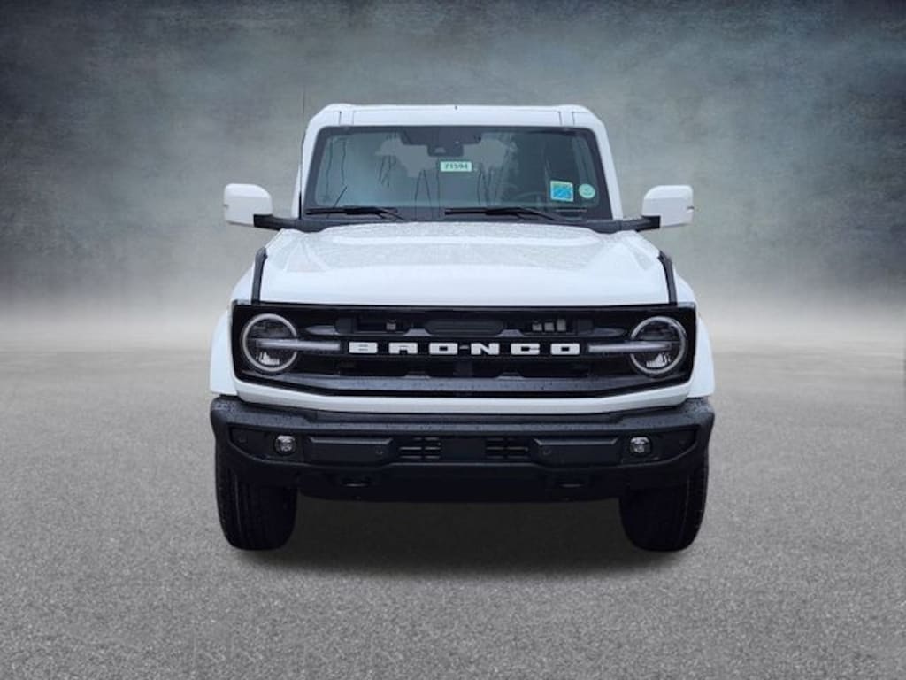 New 2025 Ford Bronco Outer Banks SUV