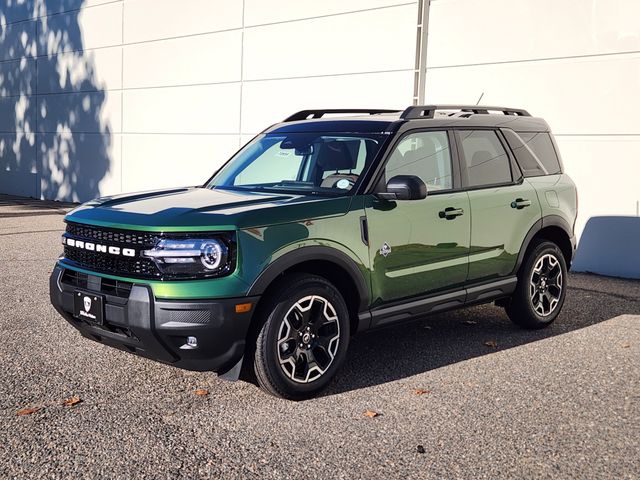 2025 Ford Bronco Sport Outer Banks photo 3