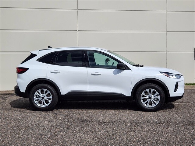 2025 Ford Escape Active photo 2