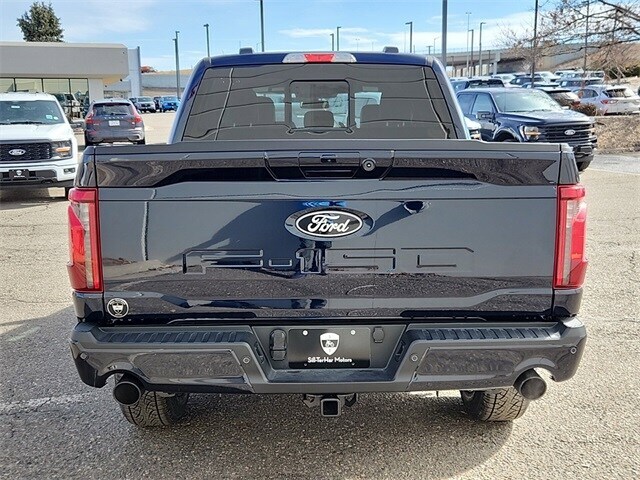 2025 Ford F-150 XLT photo 4