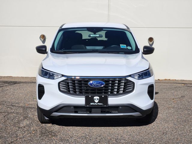 2026 Ford Escape Active photo 2