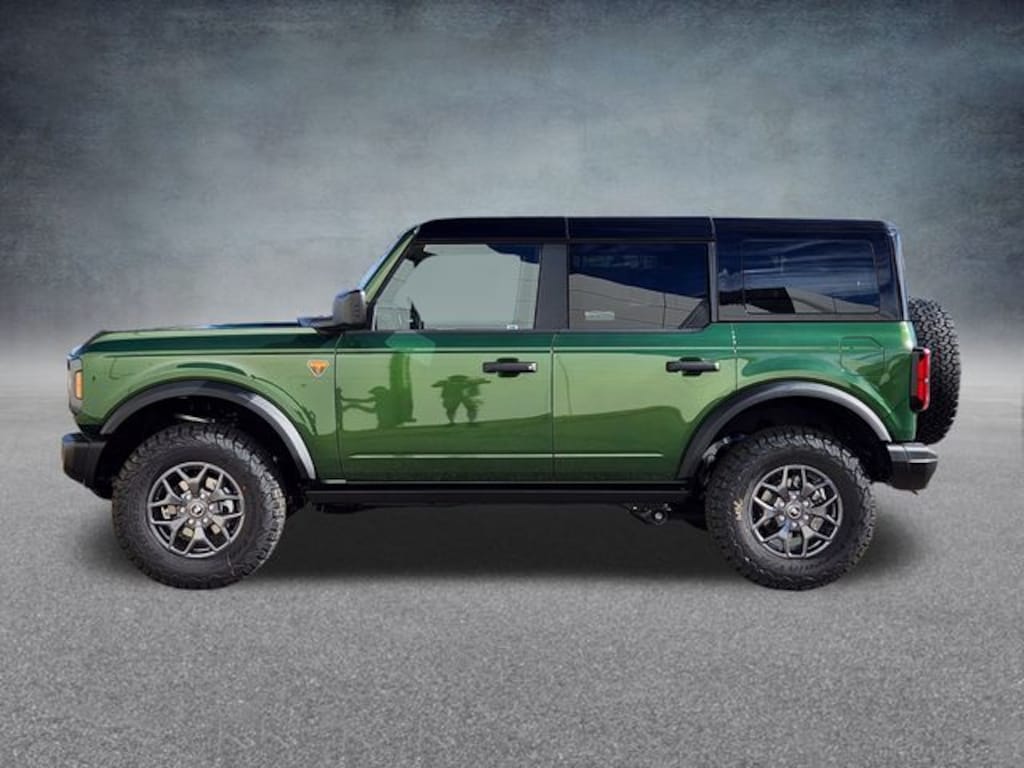 New 2025 Ford Bronco Badlands SUV