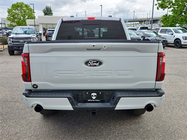 2025 Ford F-150 XLT photo 4