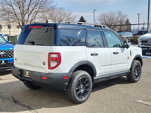 2025 Ford Bronco Sport Badlands photo 3
