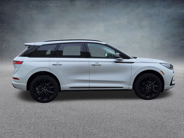 2026 Lincoln Corsair Premiere - Photo 8