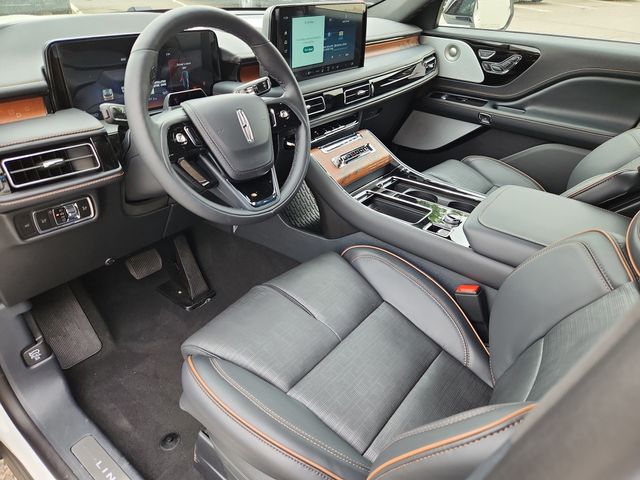2025 Lincoln Aviator Black Label - Photo 8