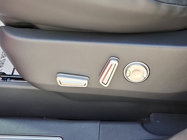 2025 Lincoln Nautilus Premiere - Photo 8