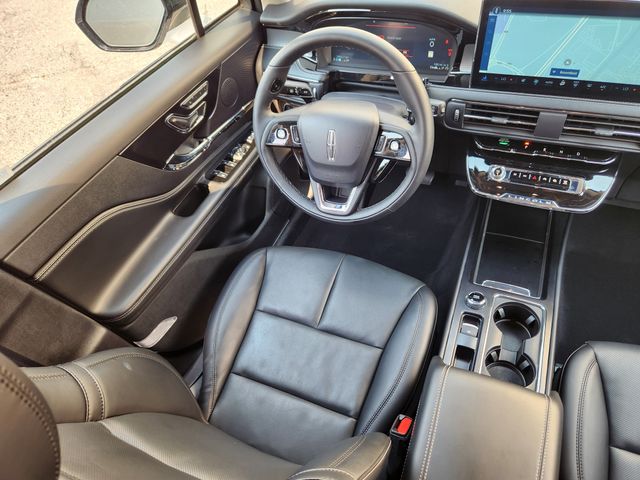 2026 Lincoln Corsair Premiere - Photo 10