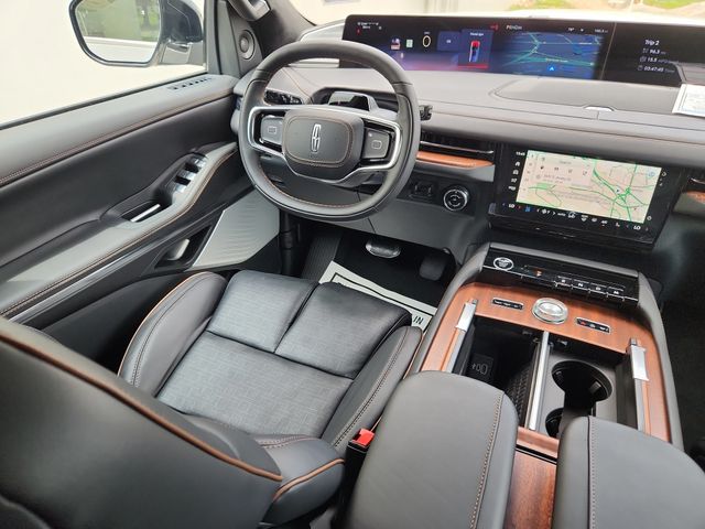 2025 Lincoln Navigator Black Label - Photo 10