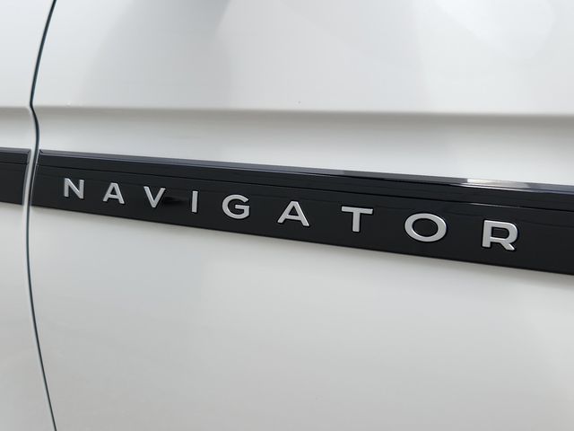 2025 Lincoln Navigator Black Label - Photo 16