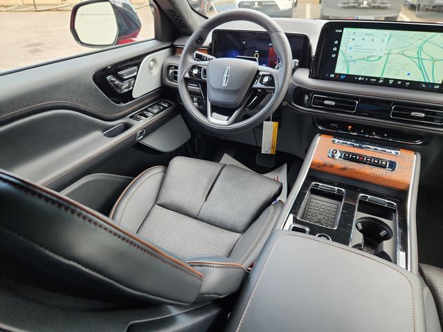 2025 Lincoln Aviator Black Label - Photo 10