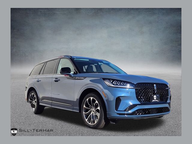 2026 Lincoln Aviator Premiere AWD's photo