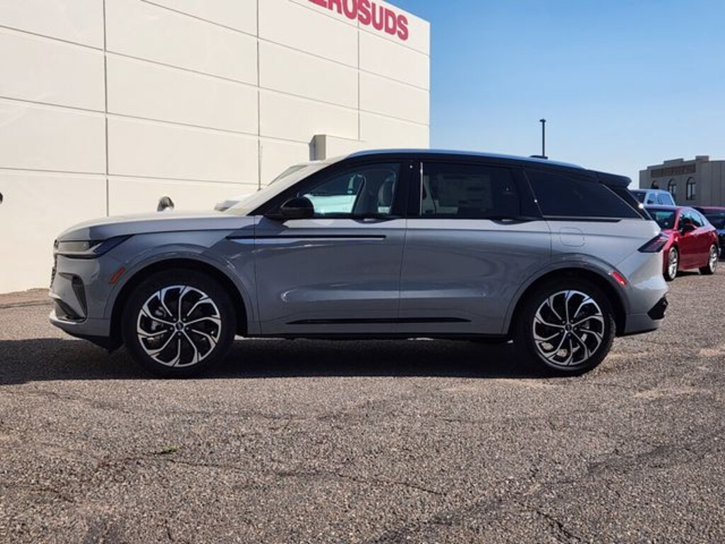 New 2026 Lincoln Nautilus