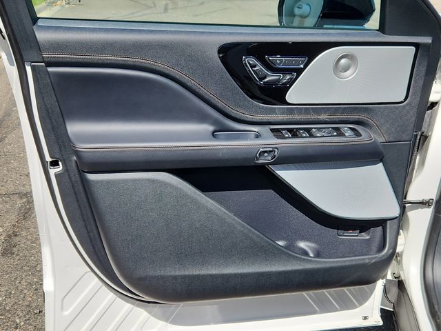 2025 Lincoln Aviator Black Label - Photo 9