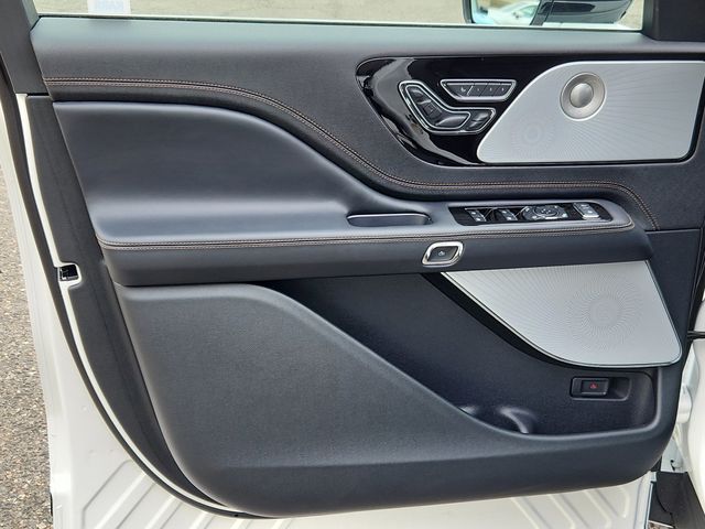 2025 Lincoln Aviator Black Label - Photo 7