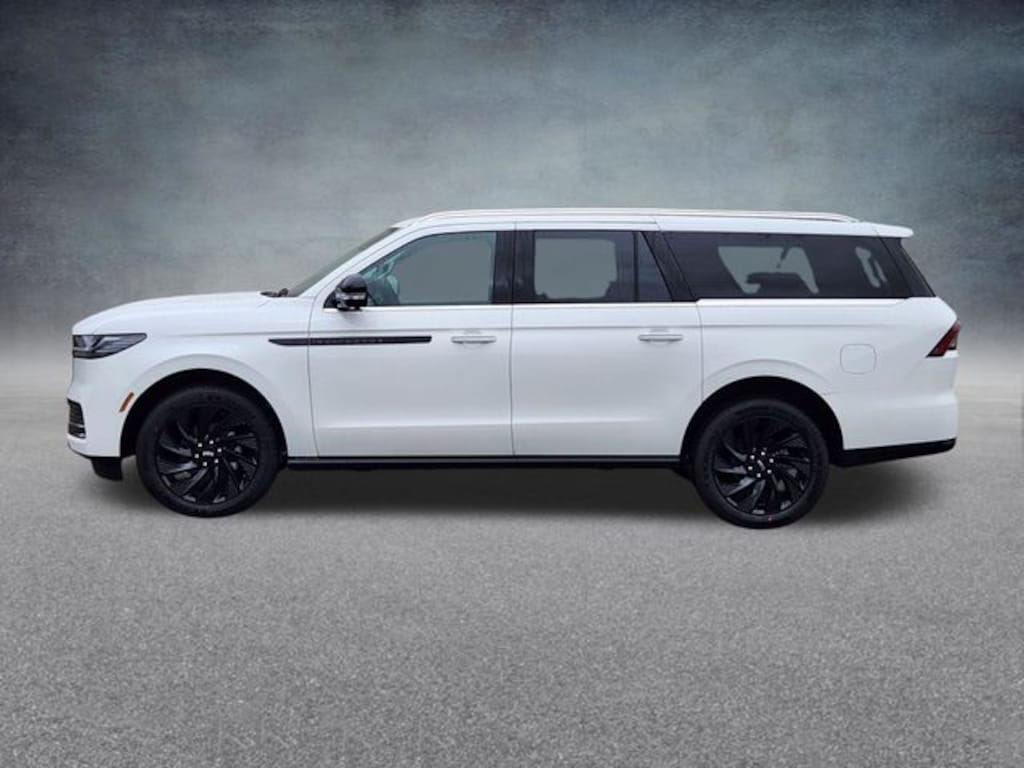 New 2026 Lincoln Navigator L