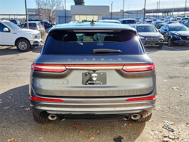 2025 Lincoln Corsair Premiere photo 4