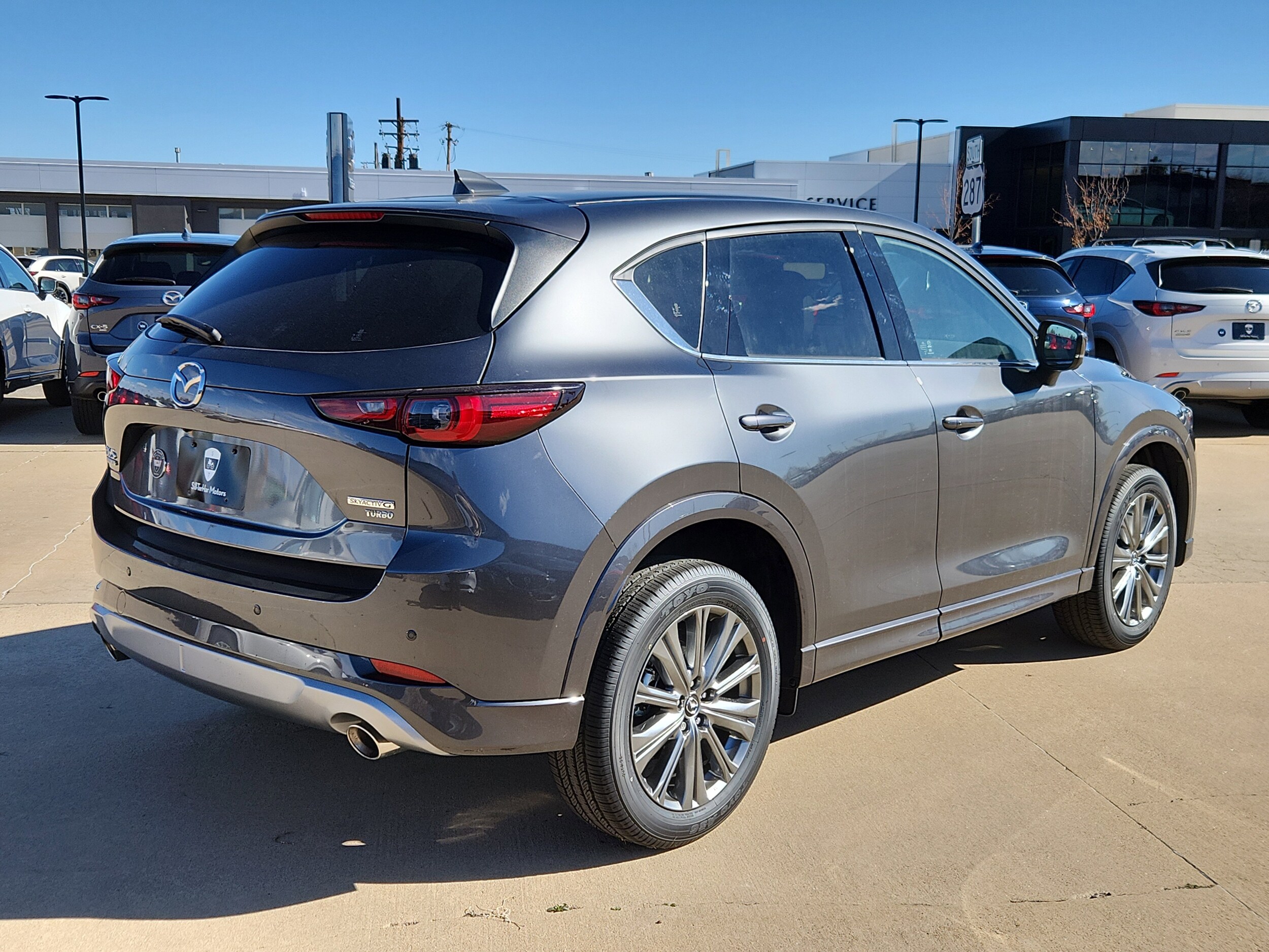 2025 Mazda CX-5 2.5 Turbo Signature photo 3