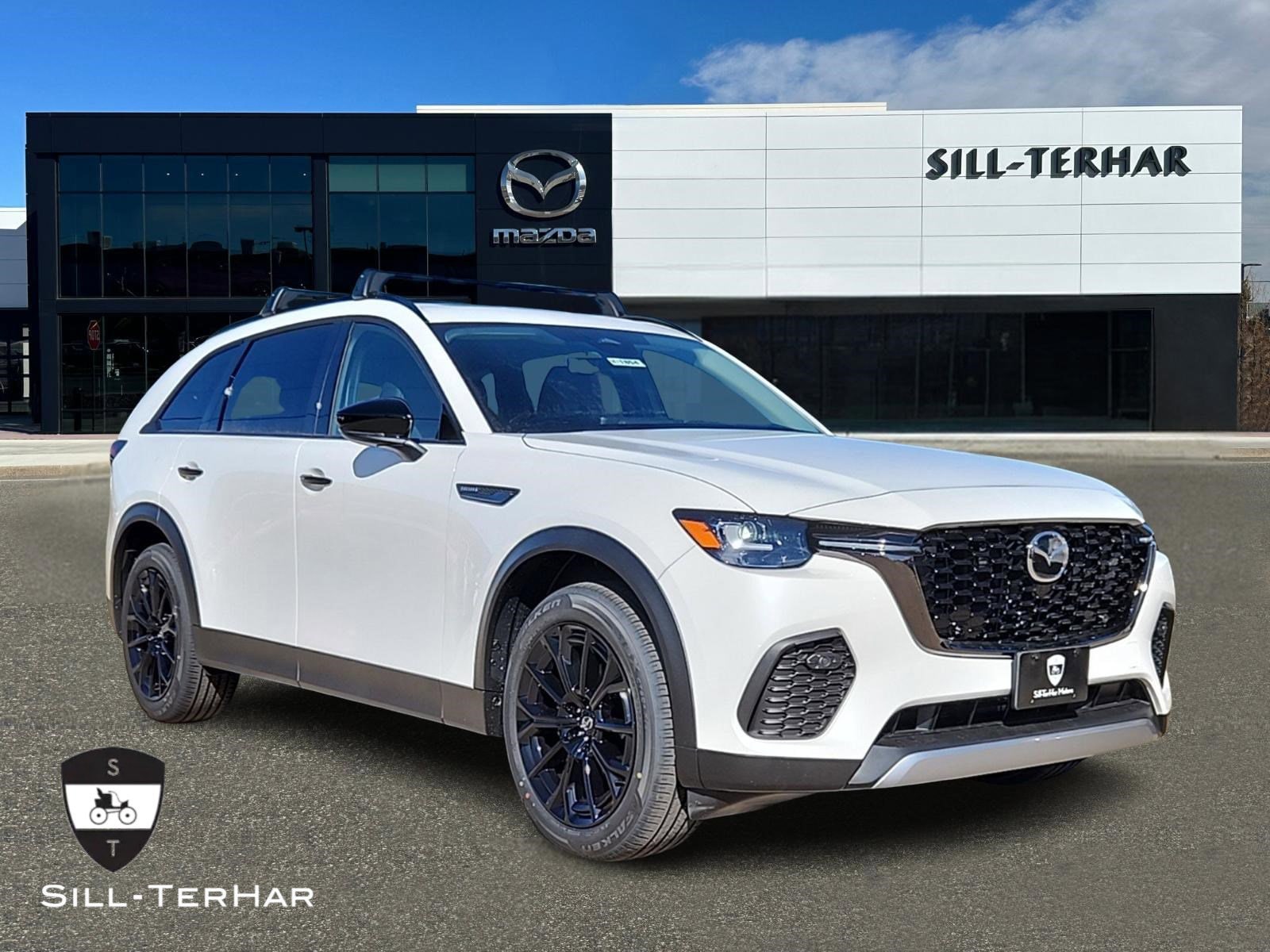 2025 Mazda CX-70 Premium Package's photo