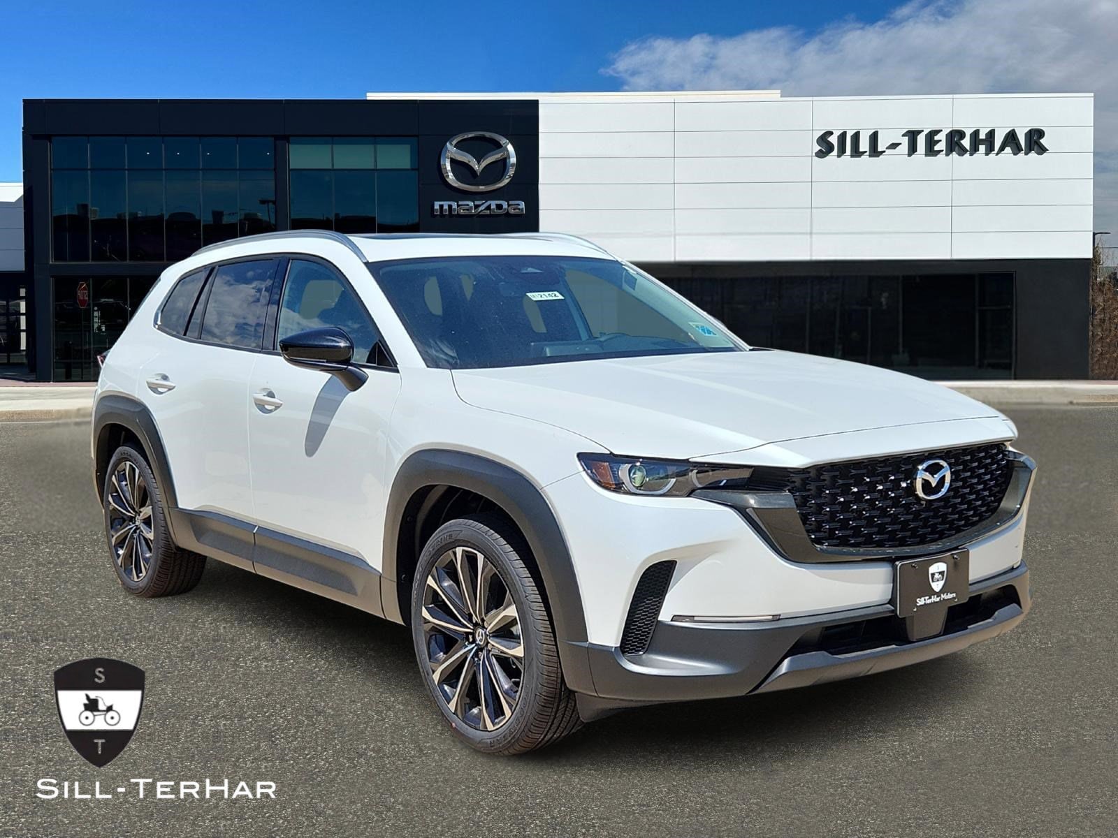 2025 Mazda CX-50 Premium Plus's photo