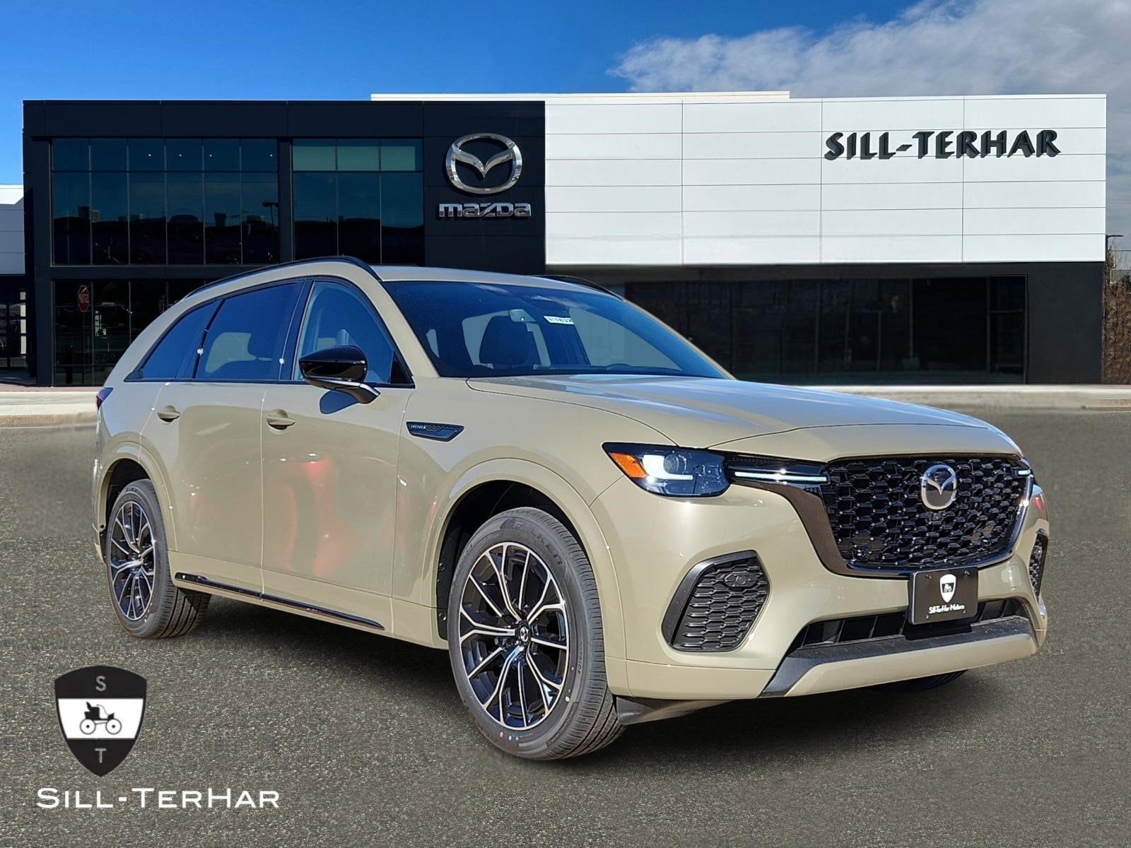 2025 Mazda CX-70 Premium Package's photo