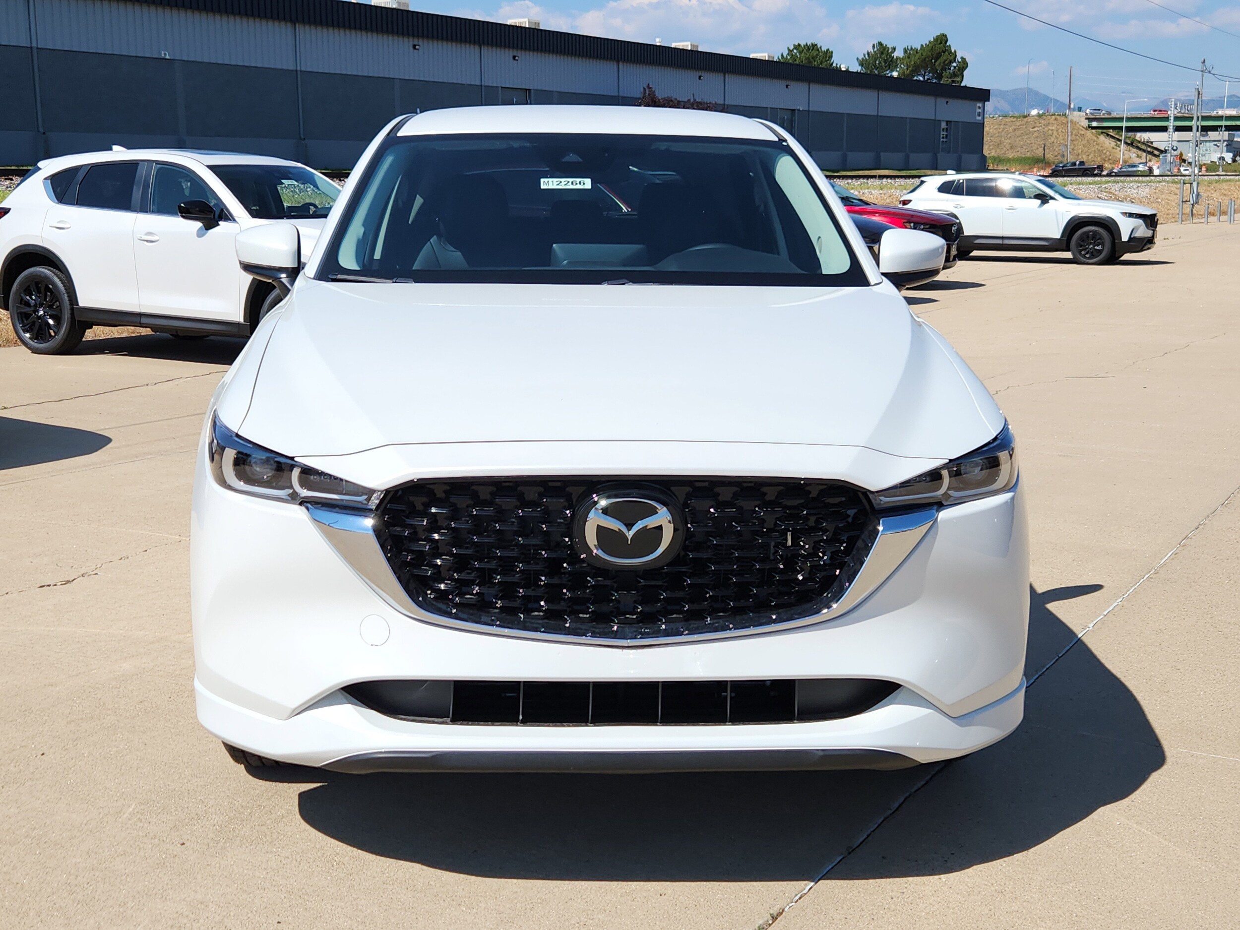 2025 Mazda CX-5 2.5 Select photo 2