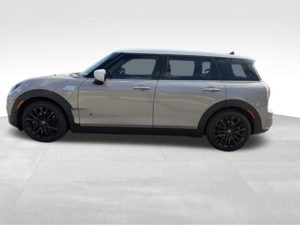 Used 2024 MINI Cooper S Clubman Iconic Wagon