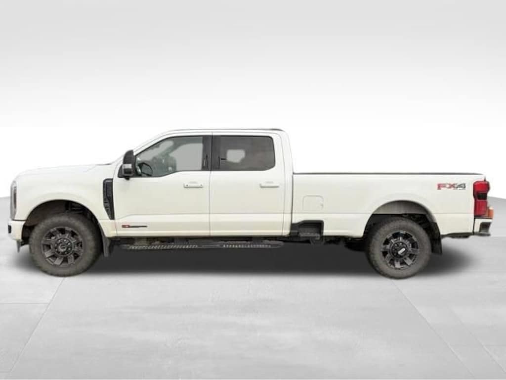 Used 2024 Ford F-350SD Lariat Truck