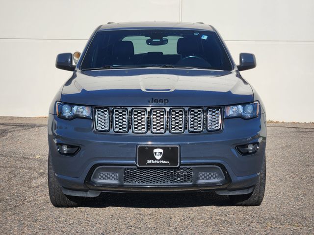 2018 Jeep Grand Cherokee Altitude photo 2