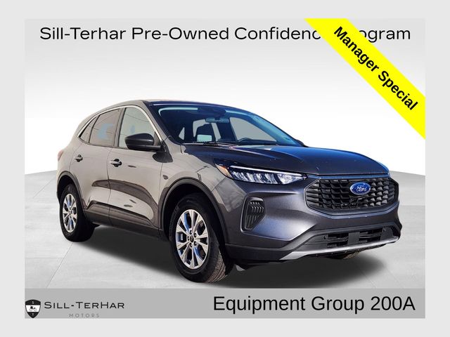 2023 Ford Escape Active's photo