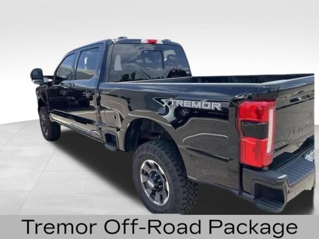 Used 2024 Ford F-350SD Lariat Truck