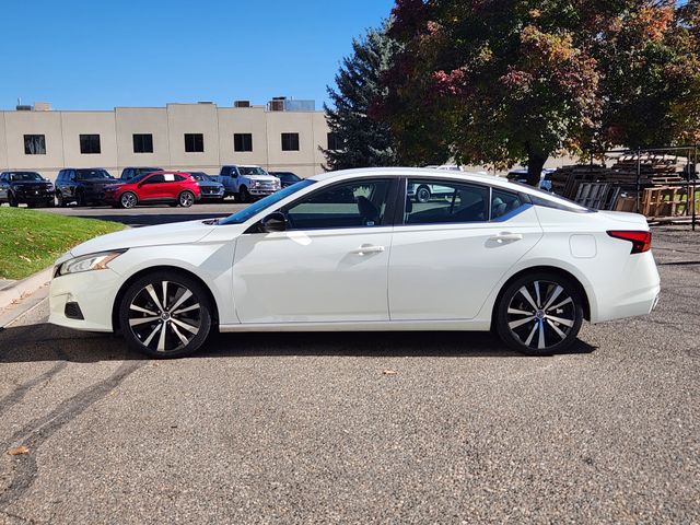 2019 Nissan Altima 2.5 SR photo 4