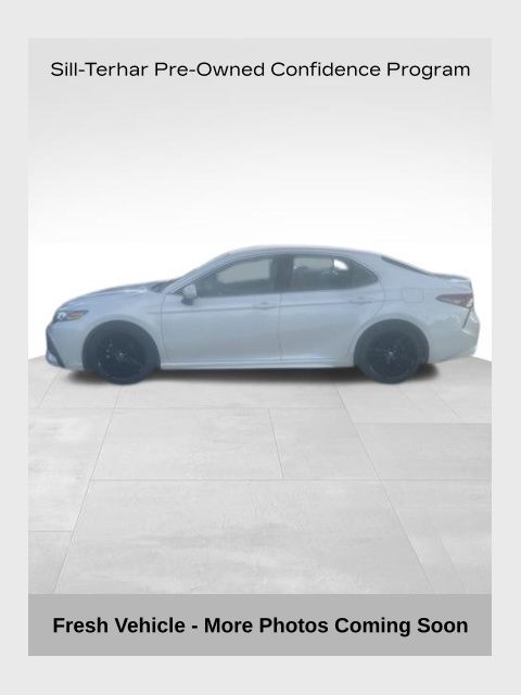 2023 Toyota Camry XSE's photo