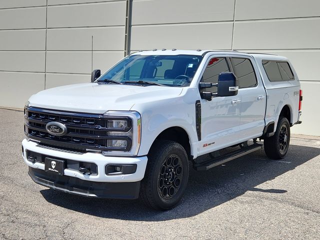 2023 Ford F-250 photo 3