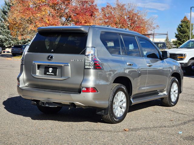 2020 Lexus GX 460 photo 3